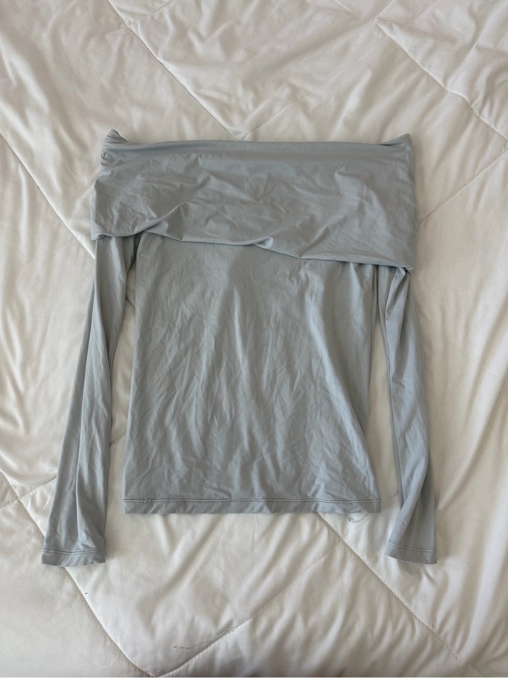 Aritzia Wilfred Off-Shoulder Long Sleeve Top - Light Gray